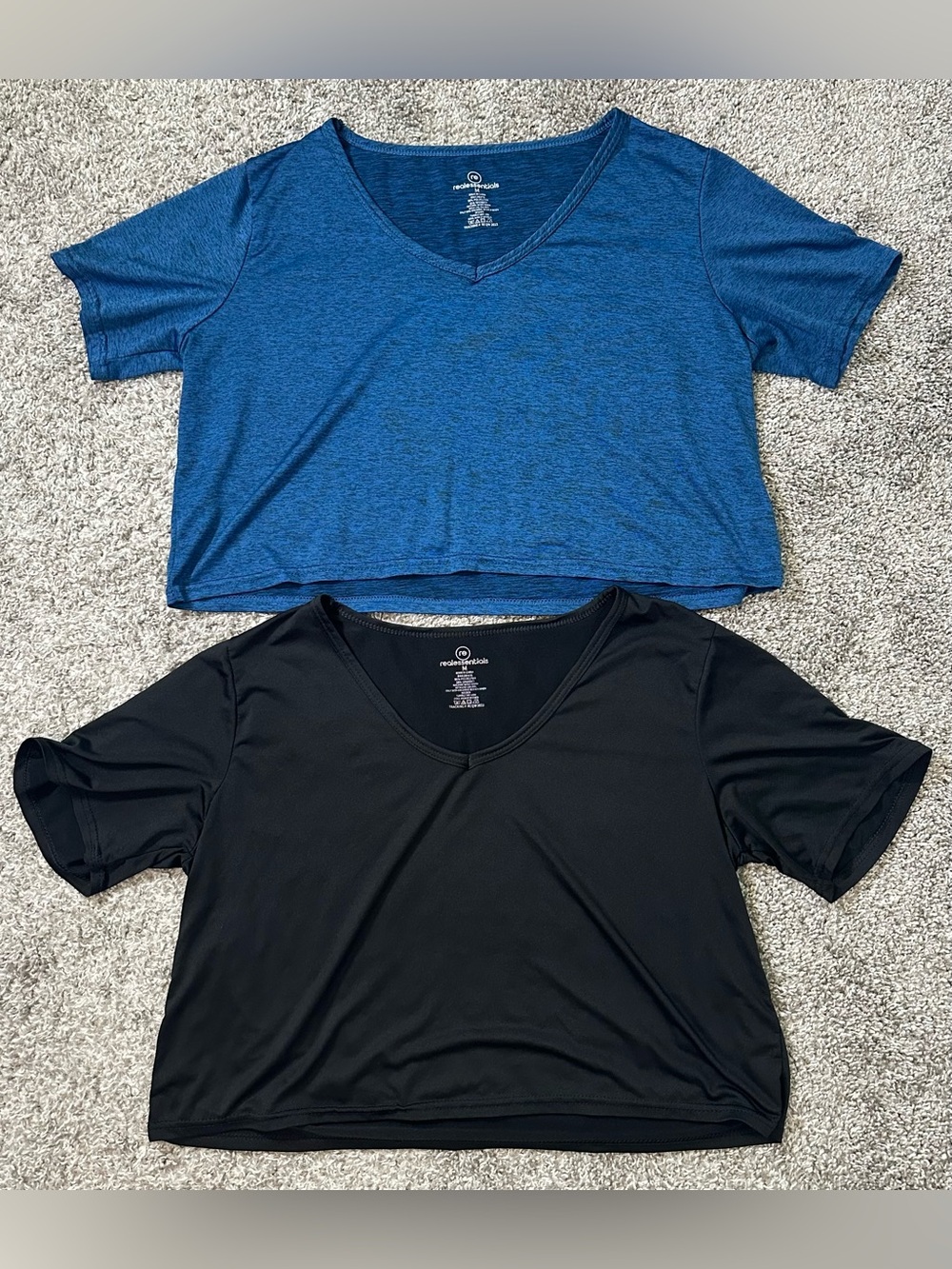 Real Essentials Lot of 2 Dri Fit V Neck Crop Tops Size Medium